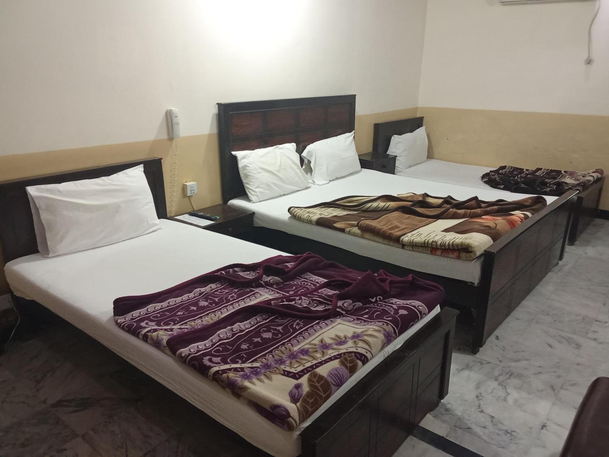 Hotel Khursheed Palace 라왈핀디 외부 사진